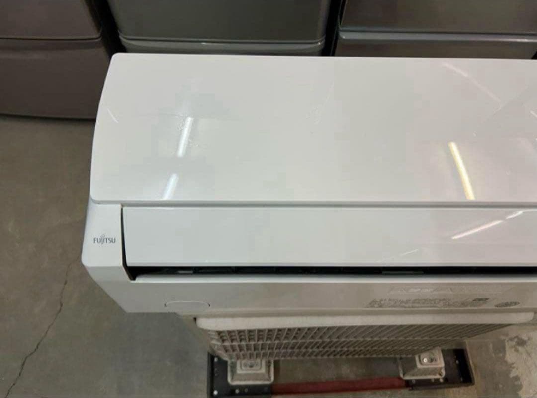 【高年式】2021年式 2.2kw 富士通 エアコン AS-B221L-W