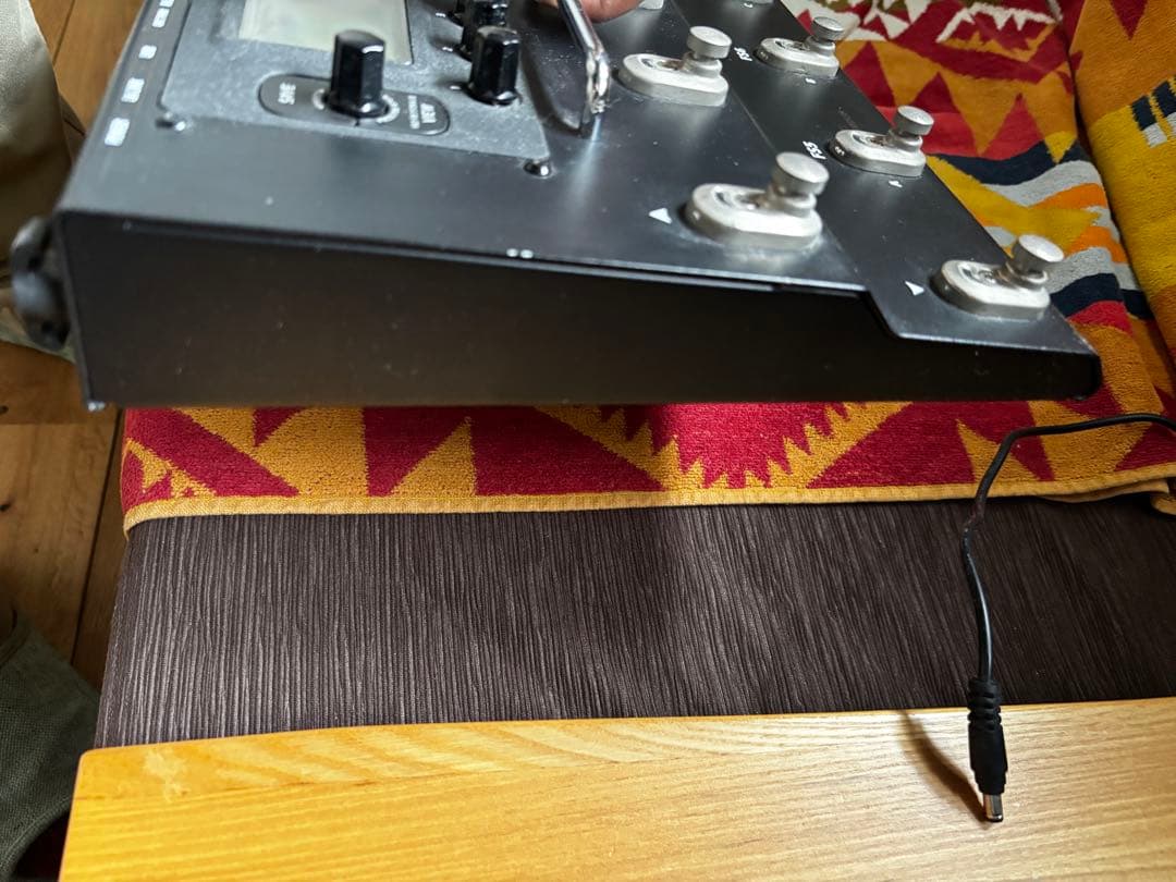 LINE 6 POD HD500 ギターエフェクター　エフェクターボード付