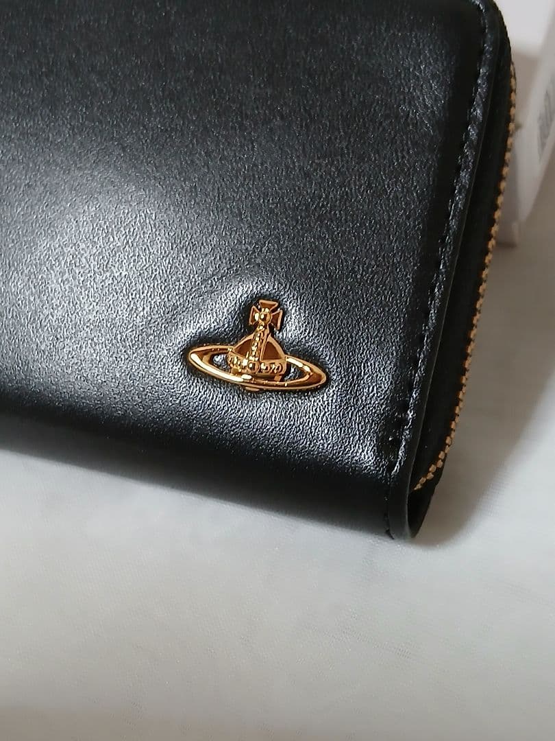 未使用★ヴィヴィアン字型ファスナーケース・パスケース付き小銭入れ　ブラック