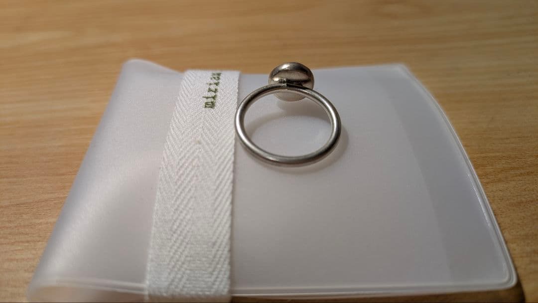 マーガレットハウエル　オニキス　リング