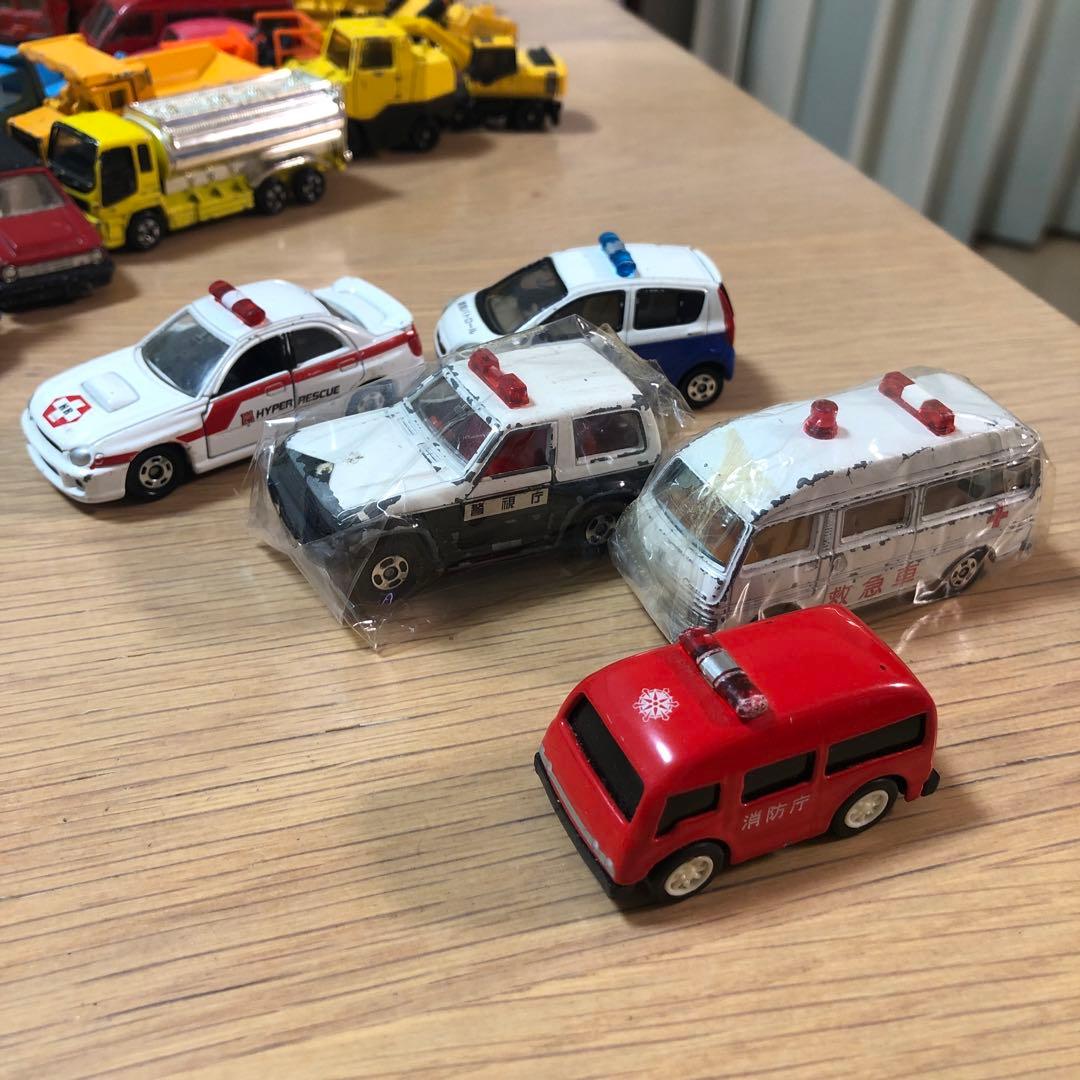 ミニカーまとめ売り　働く車　バス　トミカ　58台　値下げ