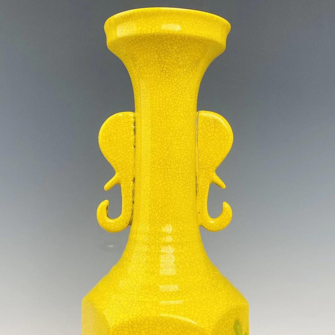 中国古美術・旧蔵の磁器・大周柴窯に描かれた彩色