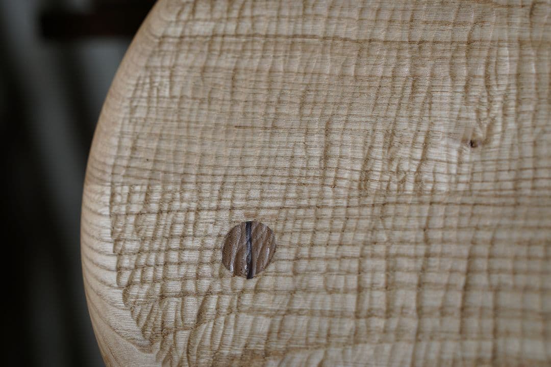 無垢の栗の木スツール