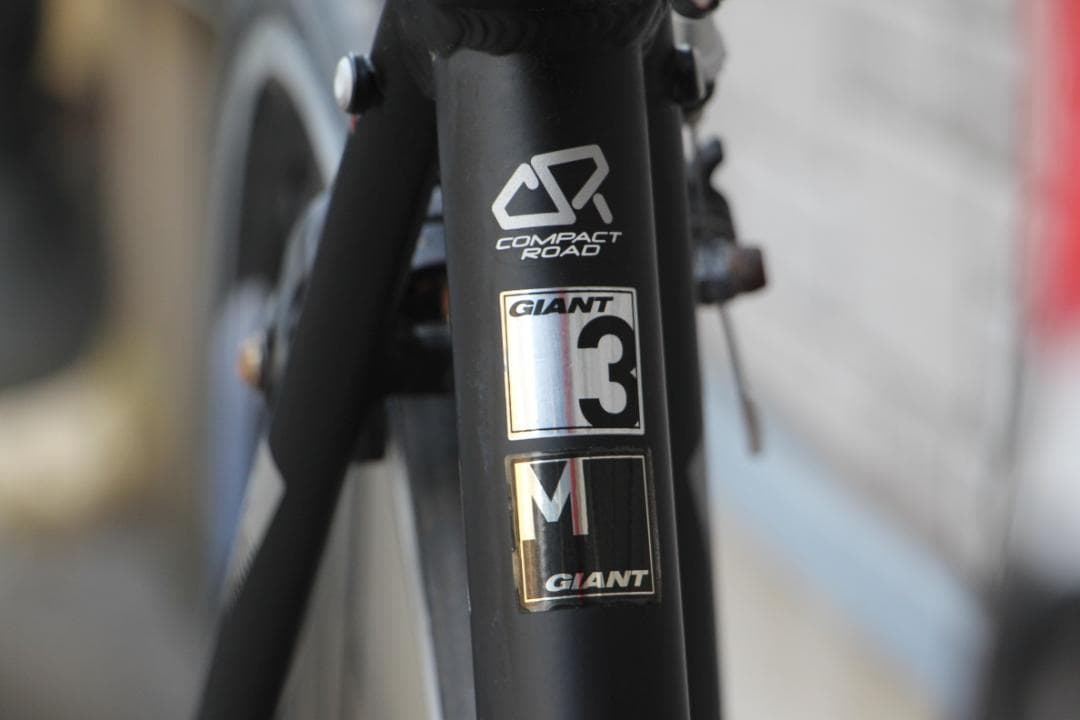 引き取り限定♪人気のGIANT♪DEFY♪軽量アルミフレームロードバイク♪