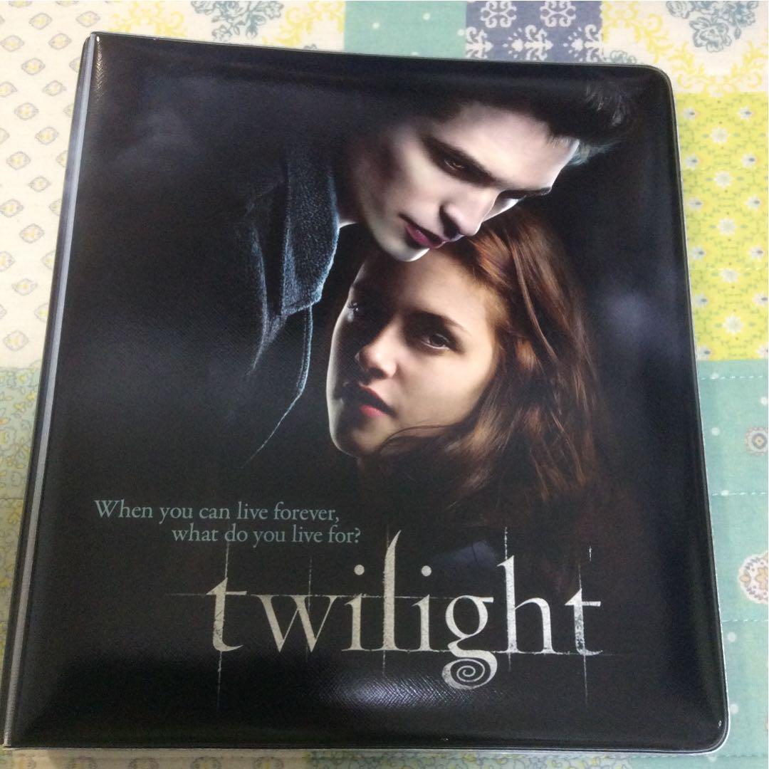 トワイライト twilight バインダー トレーディングカード限定 直筆サイン トワイライト twilight バインダー トレーディングカード限定 直筆サイン
