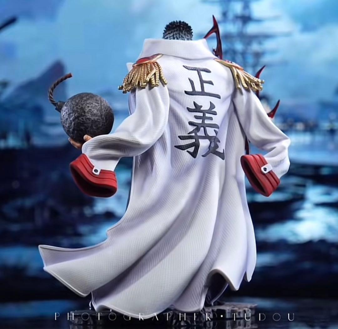 ワンピース 海軍の英雄 ガープ ガレージキット フィギュア L108878755