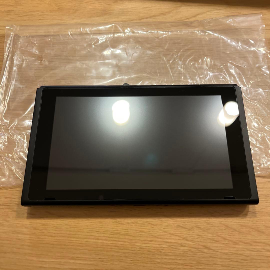 Nintendo Switch 本体 （ジョイコン充電ドックのおまけ付）