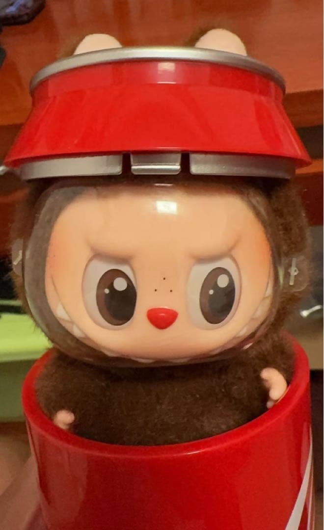 正規品 コカコーラ　ラブブ　Labubu ぬいぐるみ　シークレット