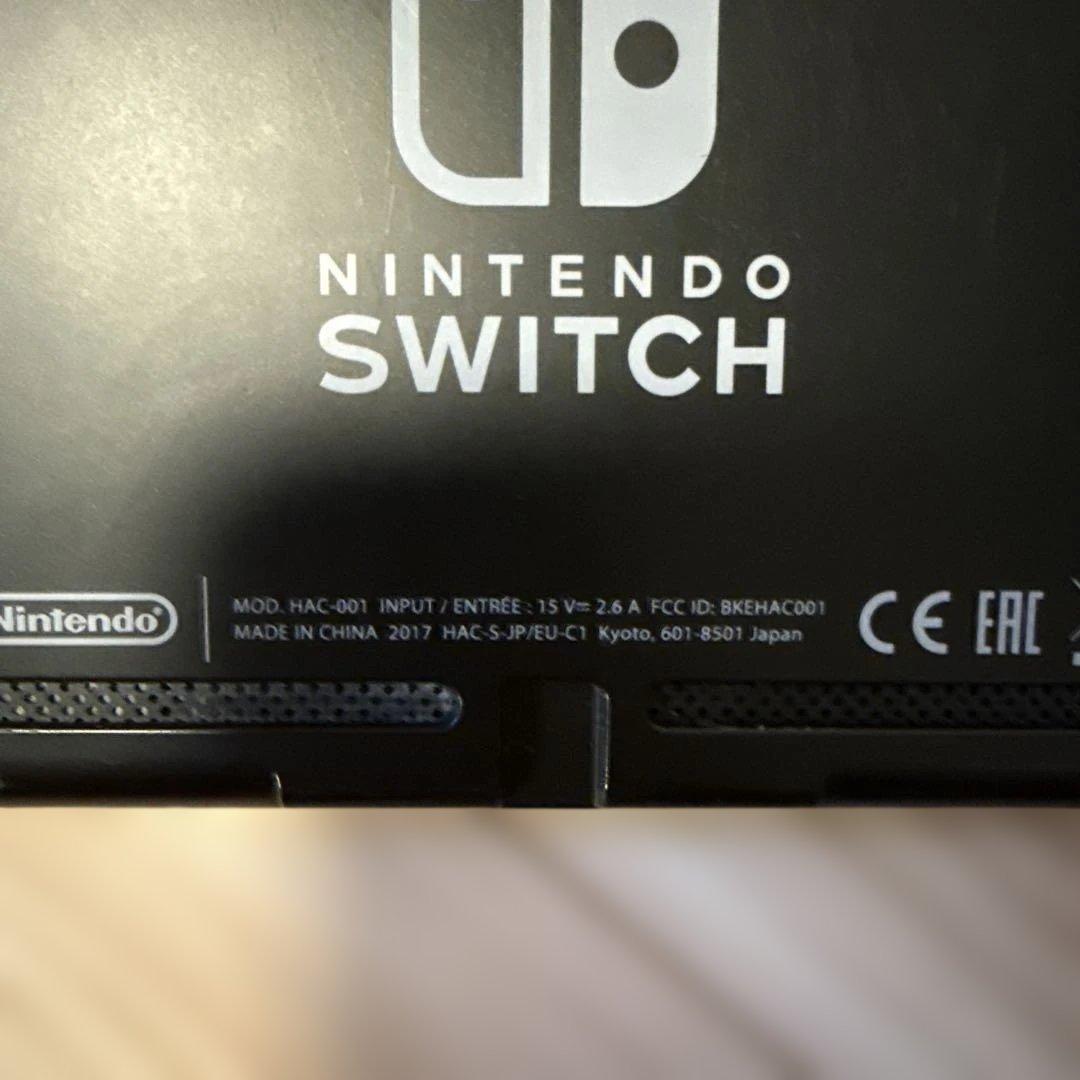 Nintendo Switch 本体 赤/緑のJoy-Con