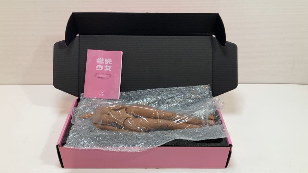 ☆未使用☆ 微光少女　可動式　ドール　ボディ　素体　①