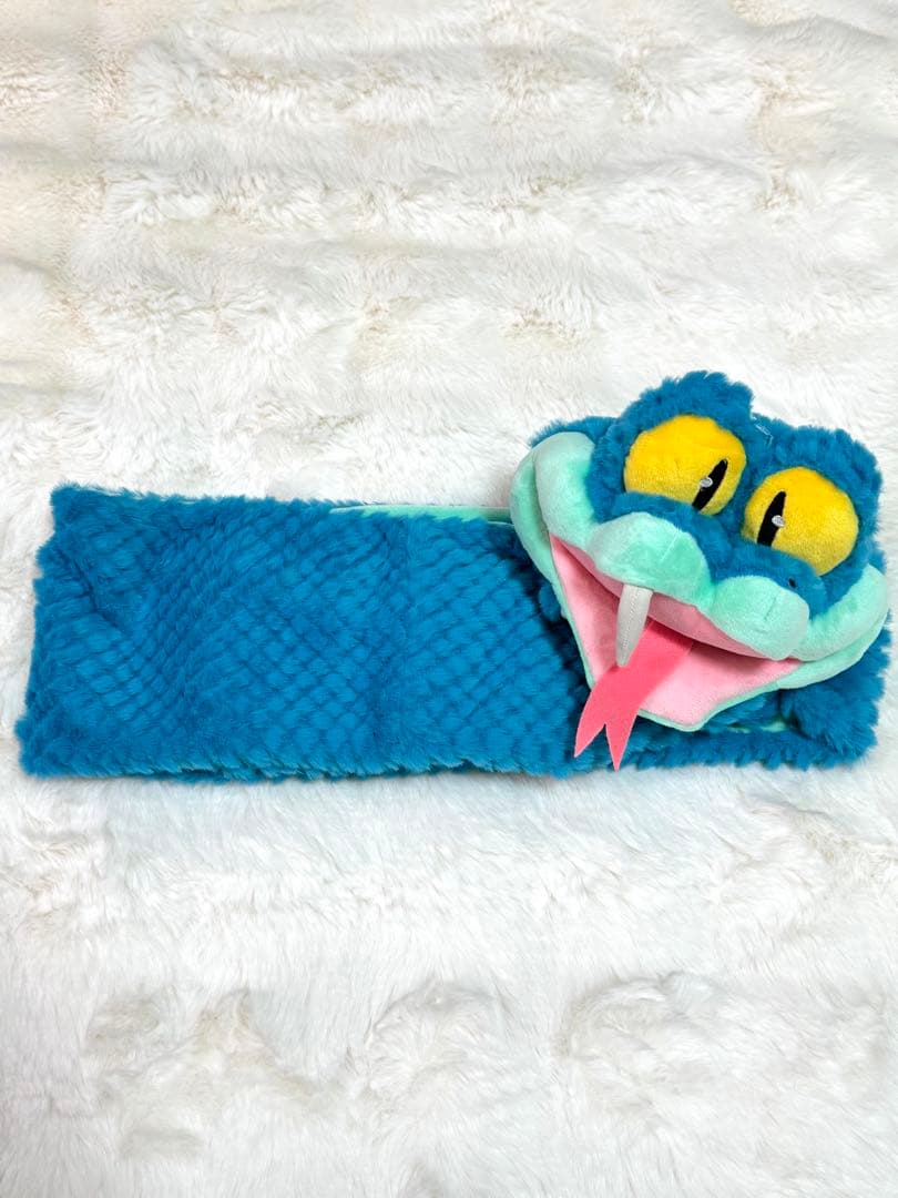 新品タグ付　東京ディズニーリゾート　ズートピア　ゲイリー　マフラー　ズートピア2 東京ディズニーリゾート 『ズートピア2』グッズ ゲイリーのマフラーが