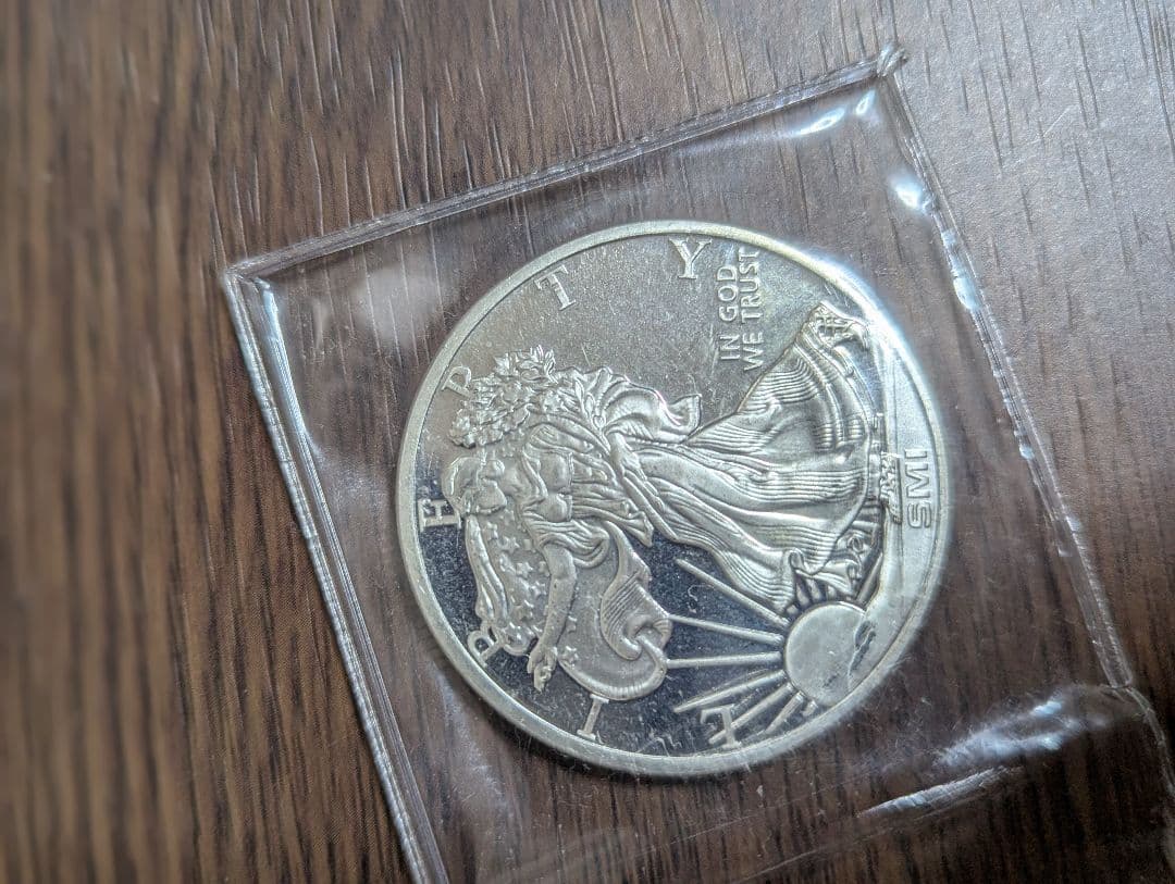 two oz fine silver 純銀2枚、1トロイオンス999、本物、米国