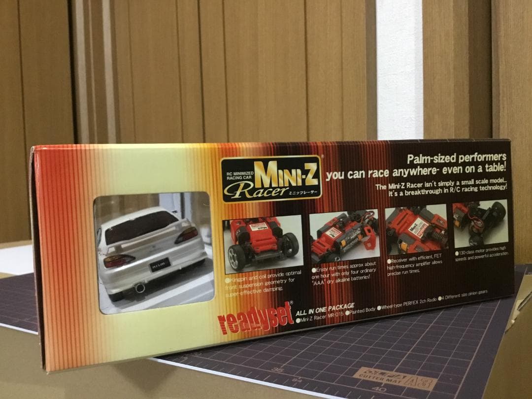 ミニッツNISMO SILVIA R－TUNE　レディセット（新品）