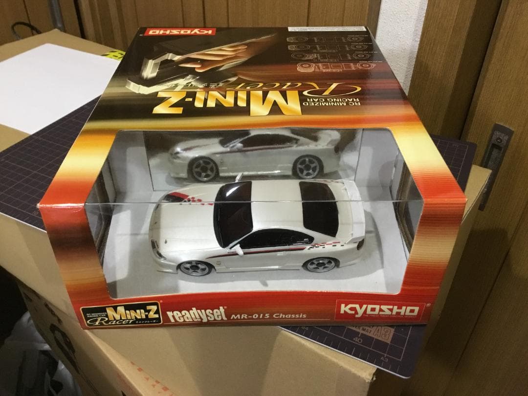 ミニッツNISMO SILVIA R－TUNE　レディセット（新品）