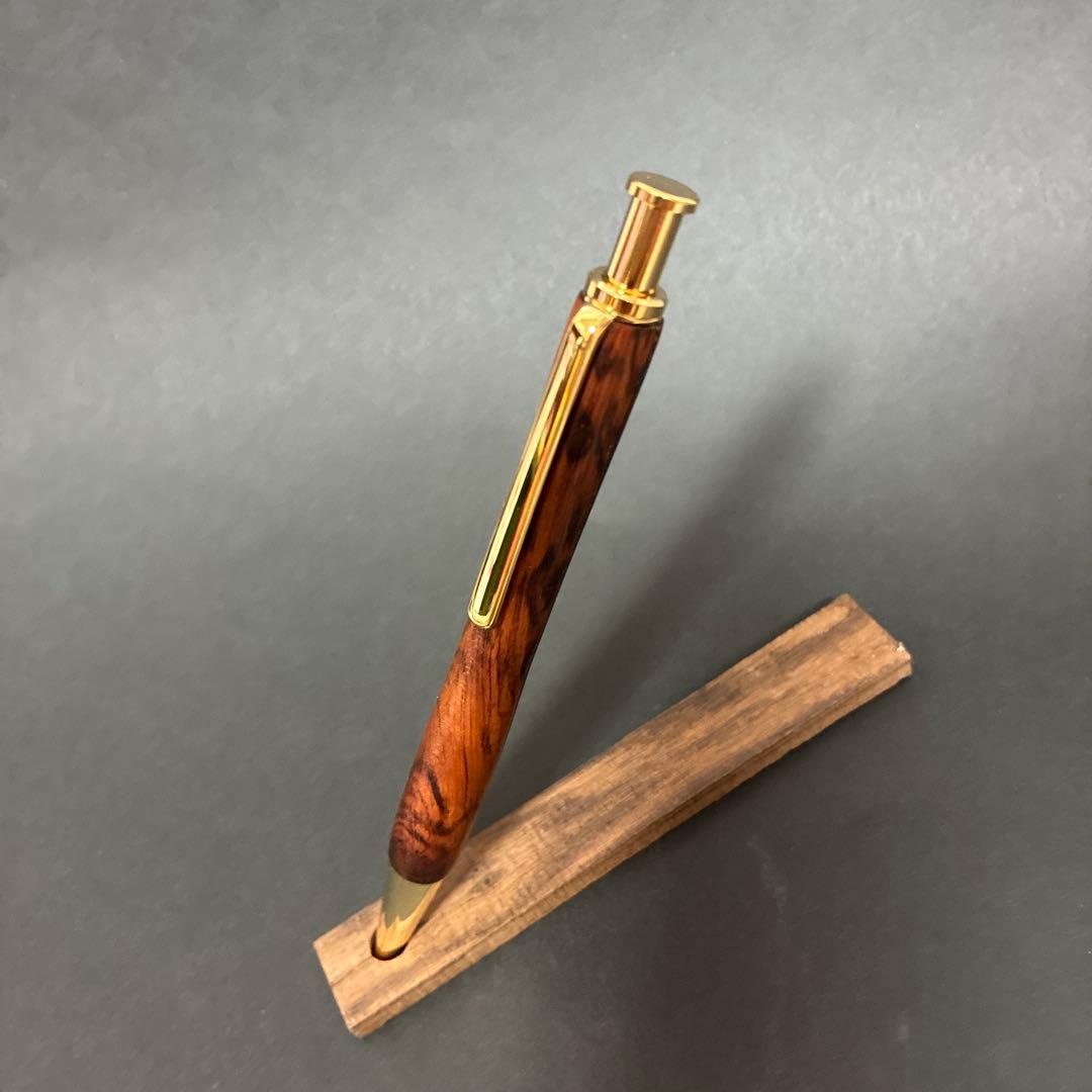 ハンドメイド木軸ボールペン　樹種《スネークウッド》　＊超希少材