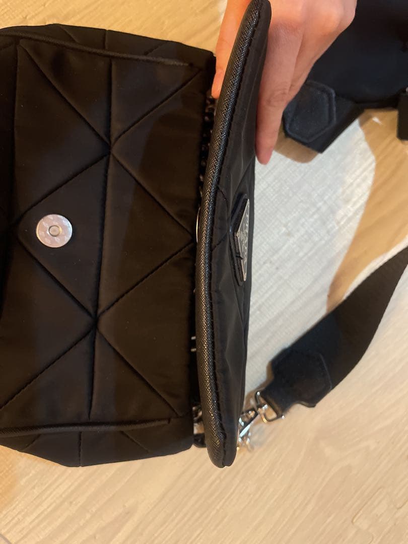 ※専用　PRADA ノベルティブラック ショルダーバッグ キルティング