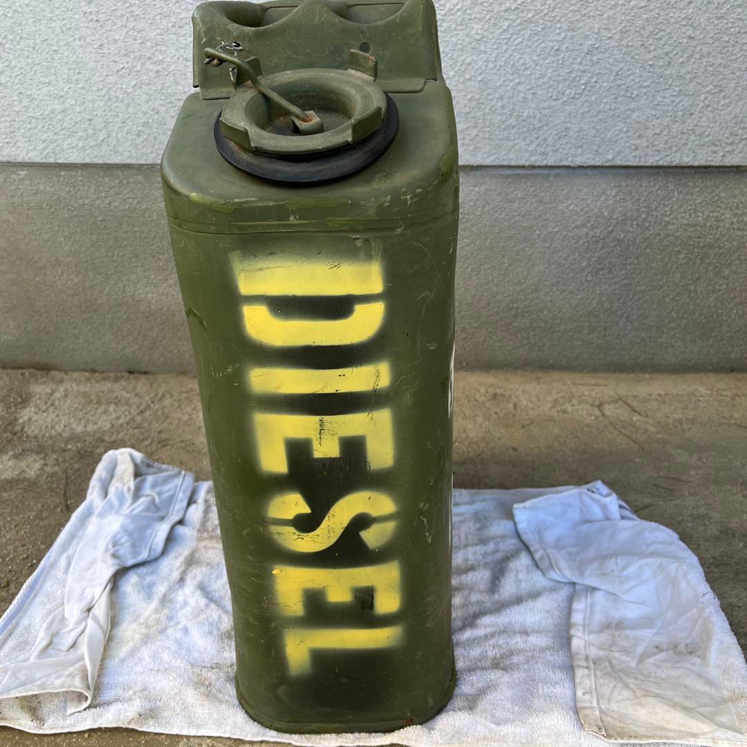 米軍実物　ジェリカン　ガソリン缶　世田谷ベース