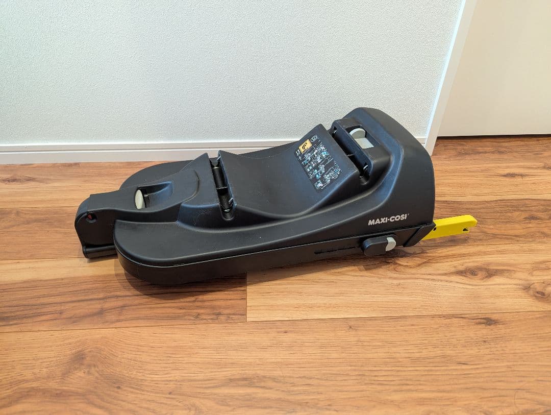 【美品】マキシコシ ベビーシート Cabrio Fix i-size セット