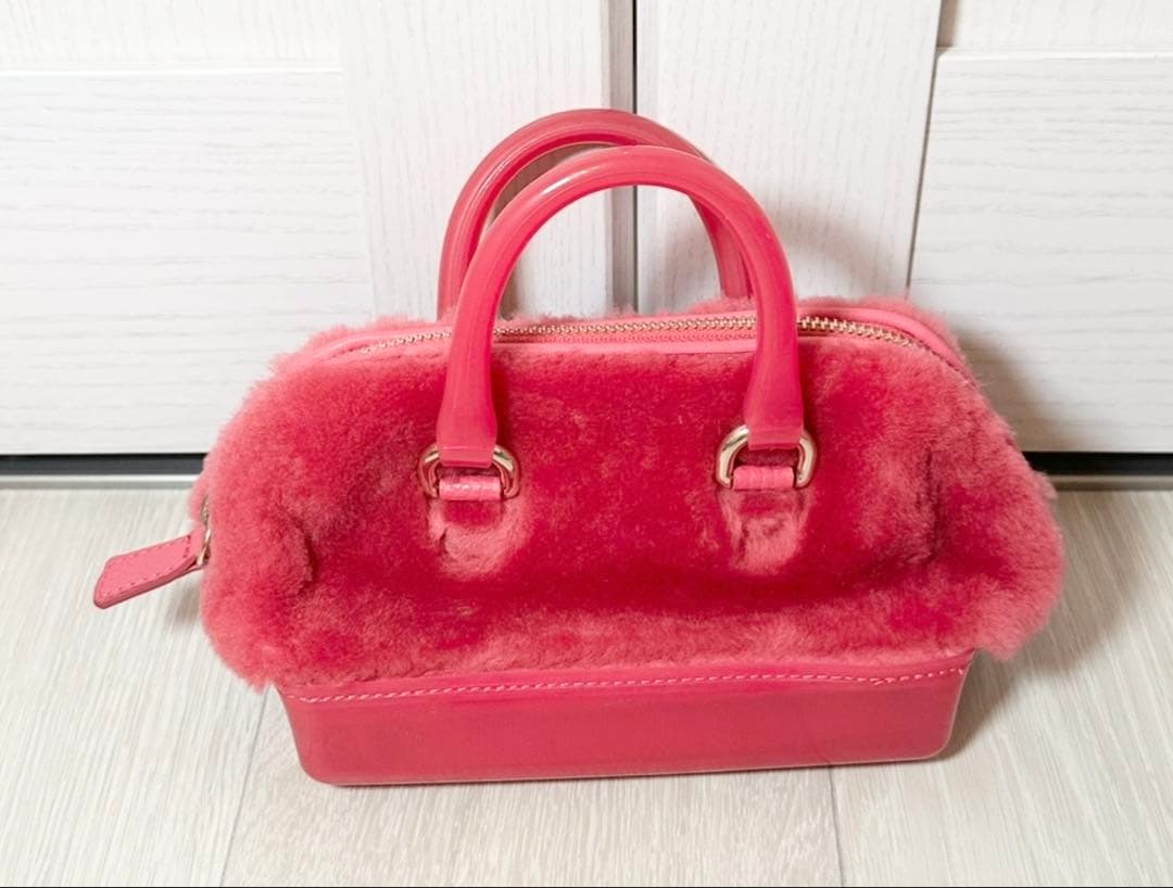 在庫処分セール】FURLA ファー ショルダーバッグ ピンク