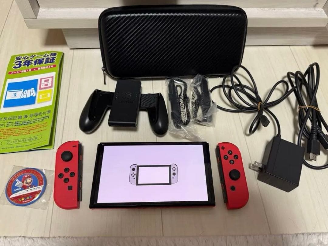 Nintendo Switch有機EL マリオレッド本体と付属品