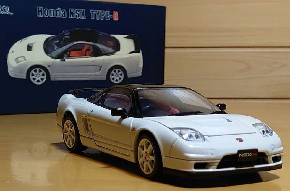 エブロEBBROホンダNSX-R1/24プレミアムコレクションホワイト中古品