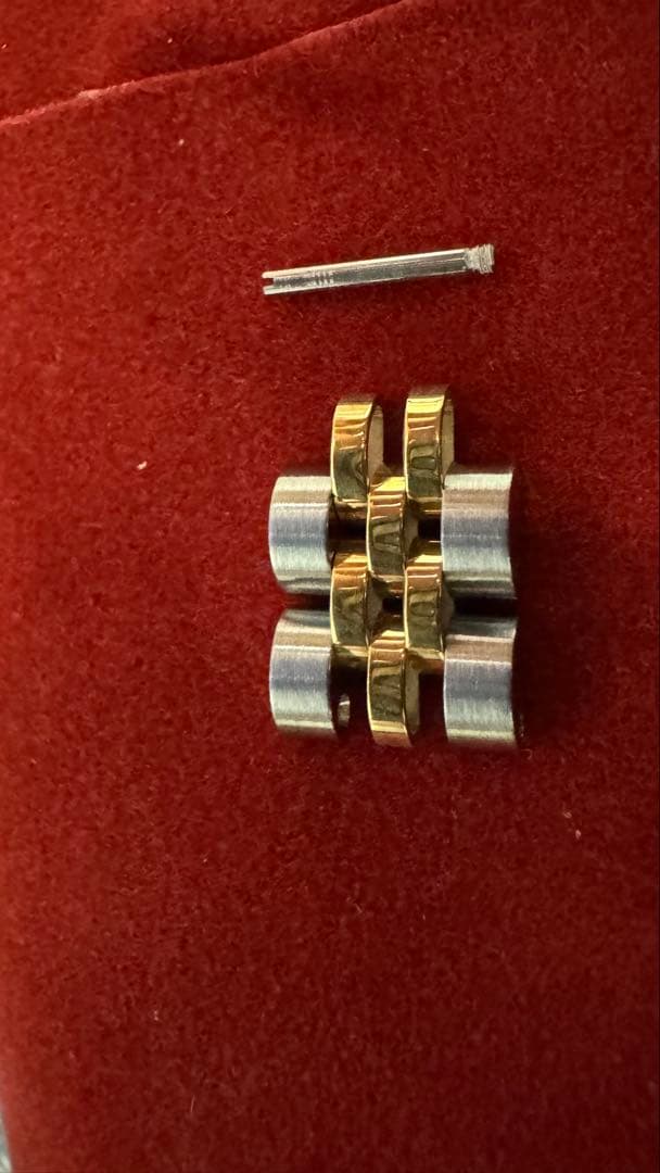 ロレックスレディースデイトジャストの新品外しのコマとケース ロレックス レディース デイトジャスト 新旧比較検証してみました