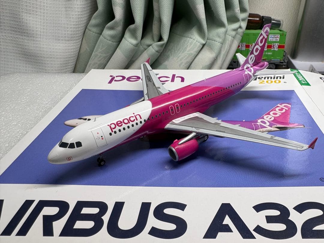 Gemini 200 Airbus A320 ピーチJA807P クロスウィング - メルカリ