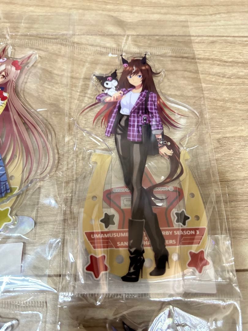 ウマ娘 サンリオキャラクターズコラボ アクリルスタンド 全6種 - メルカリ