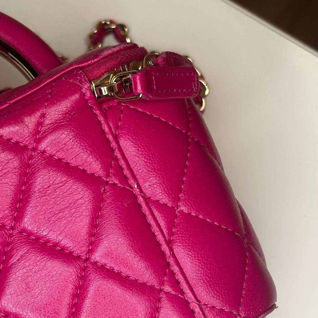 【希少】CHANEL ピンクレザーショルダーバッグ