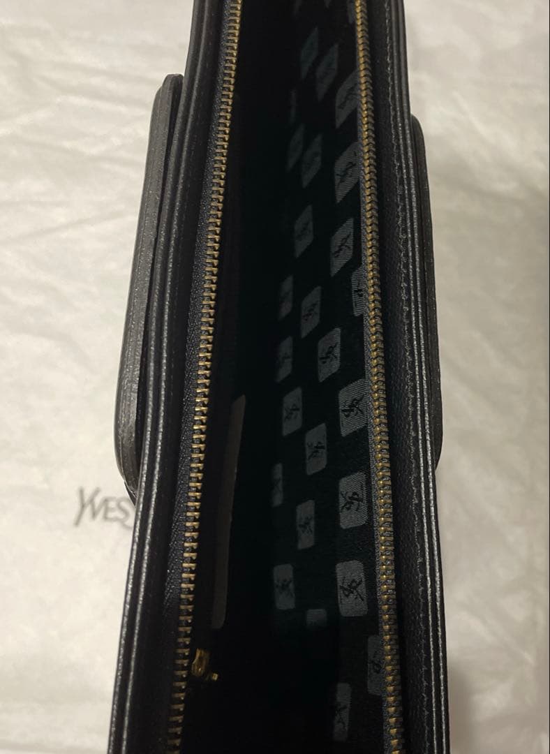 【新品・国内正規品】イヴ・サンローラン ビジネスバッグ