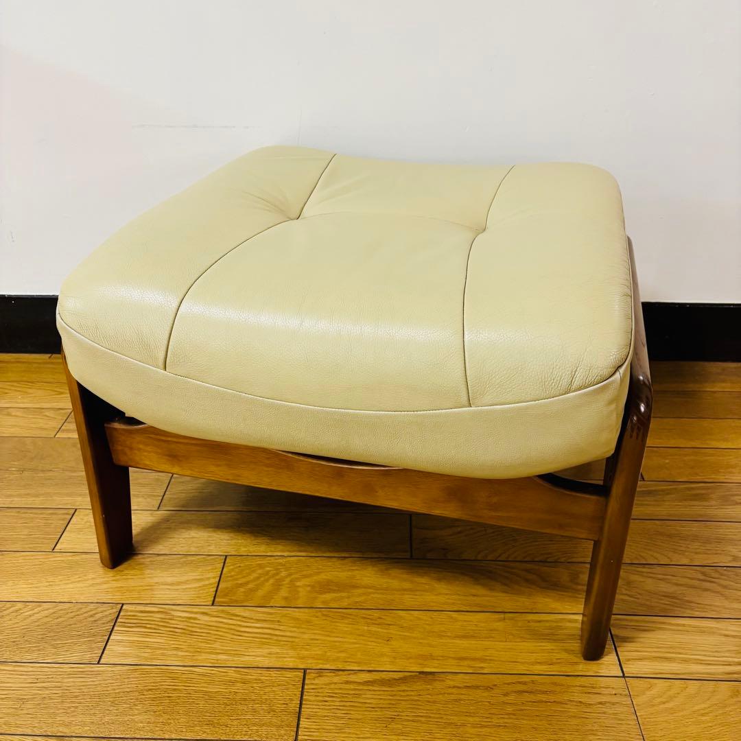 【希少品】　karimoku カリモク chitano チターノ オットマン