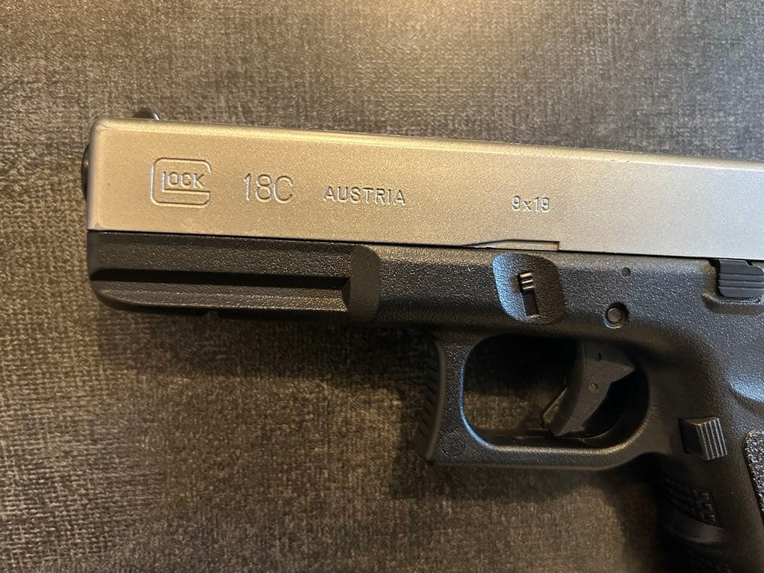 美品・予備マガジン付】東京マルイ GLOCK18Cシルバー リポ化 箱あり