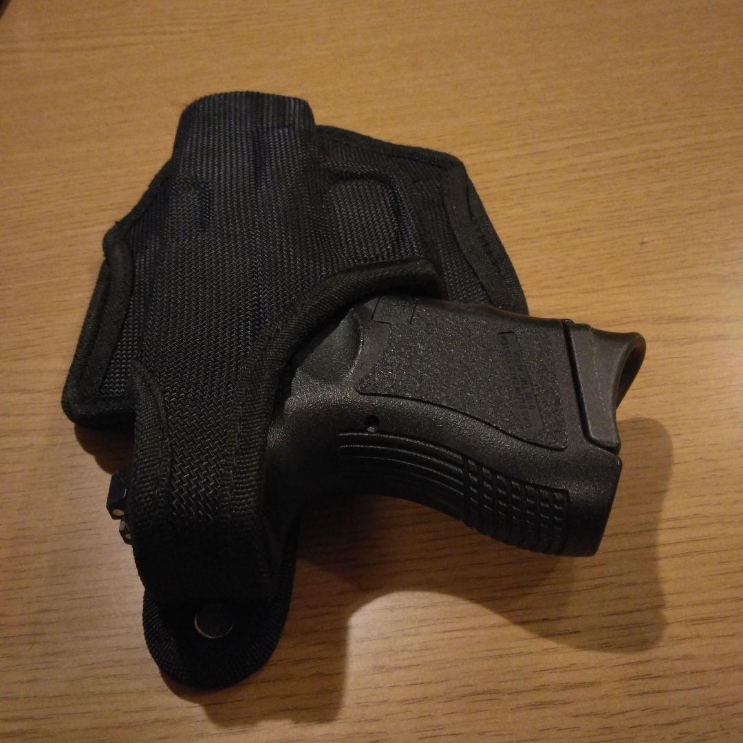 東京マルイGLOCK 26 ガスガン マガジン2個付き