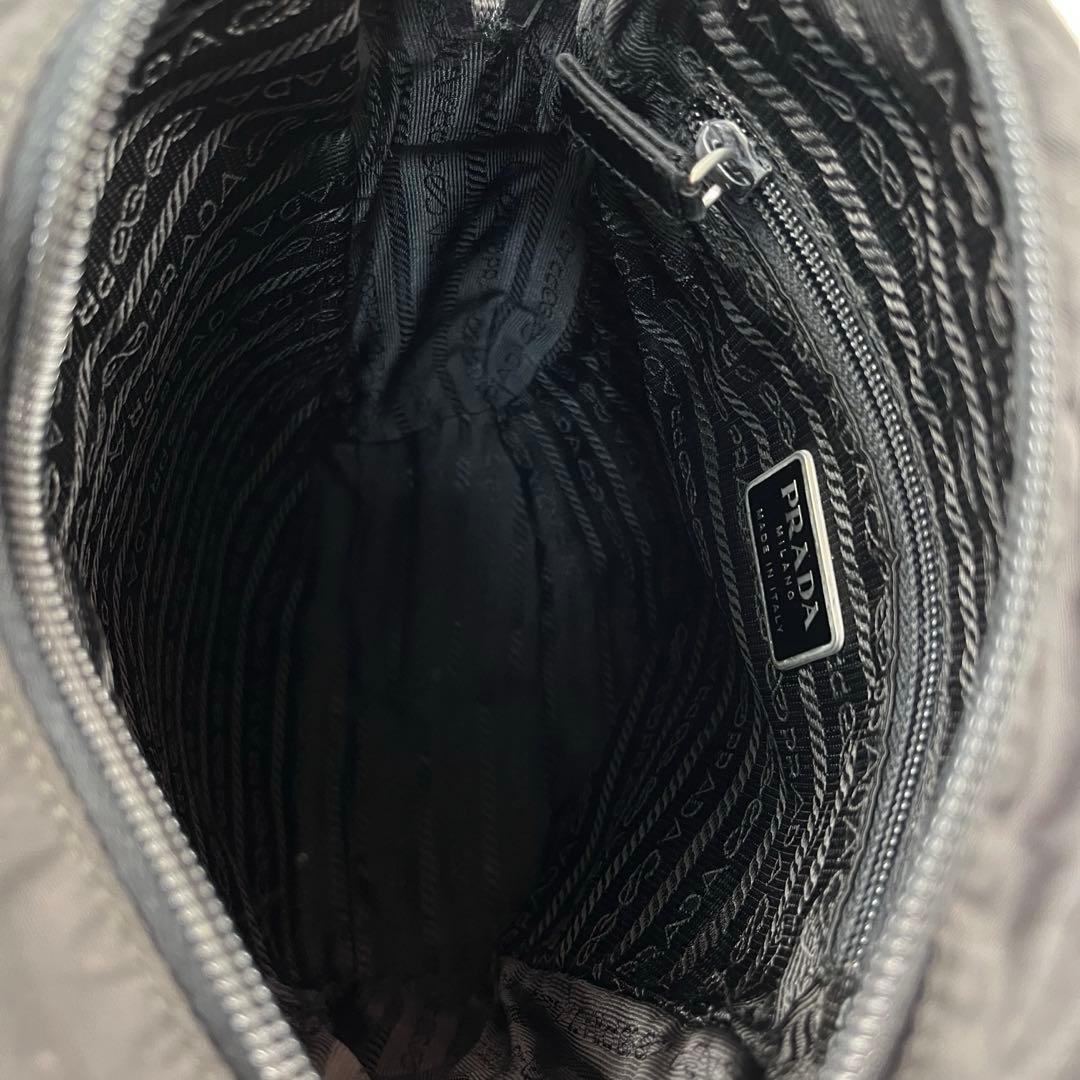 プラダスポーツ ショルダーバッグ 斜め掛け 黒