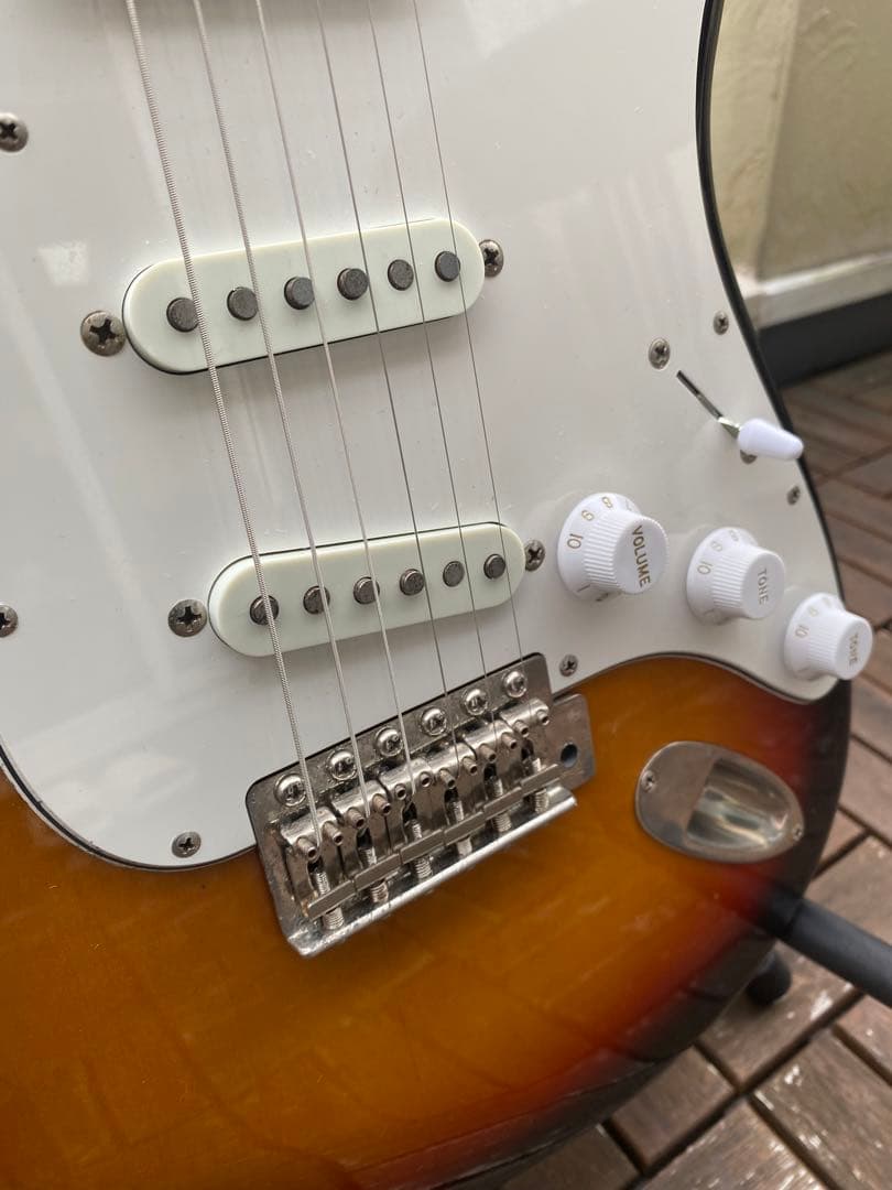 ギター FERNANDES The Revival, R S T Series.