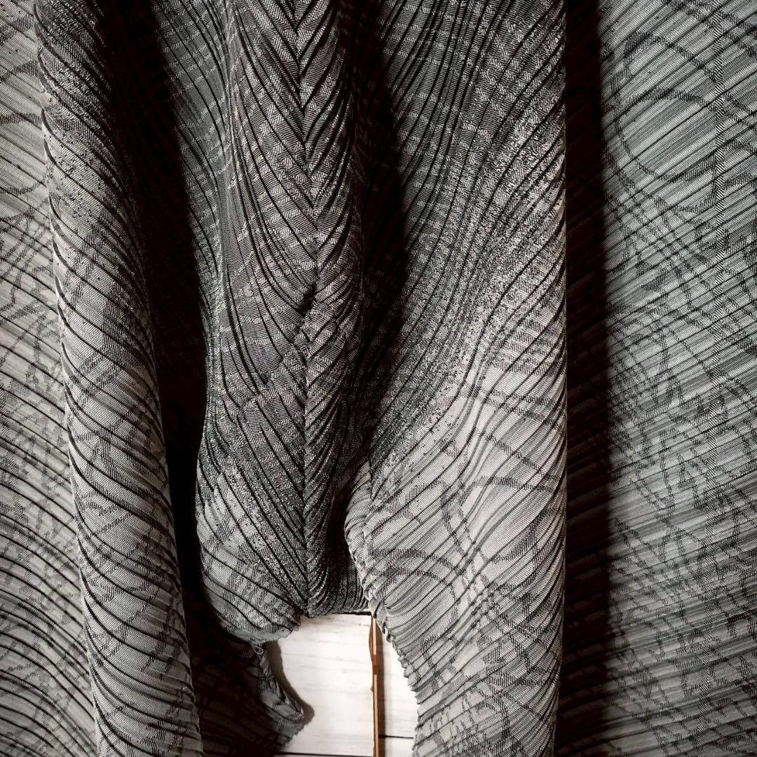 希少なサンプル品 プリーツプリーズ イッセイミヤケ サルエルパンツ ワイド 総柄