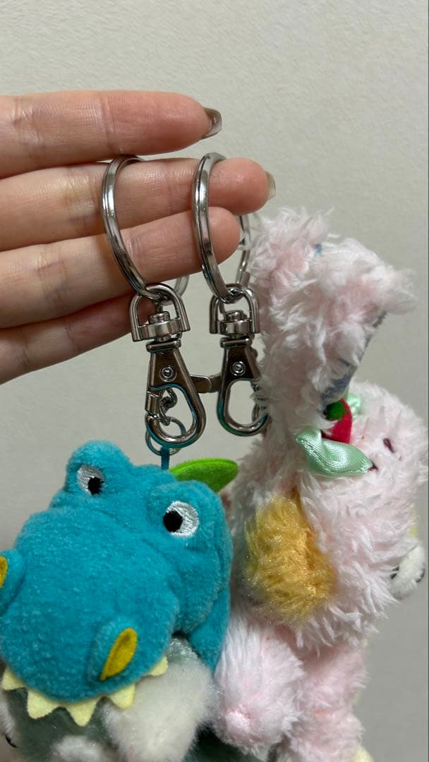 香港 ディズニー クッキーアン うさぎ・ジェラトーニ　恐竜 2体セット