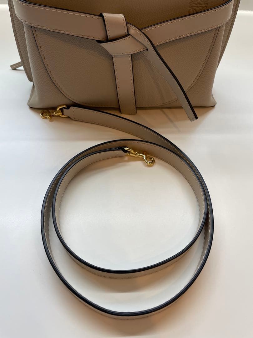 loewe ロエベ　ゲート　トップハンドル　トート