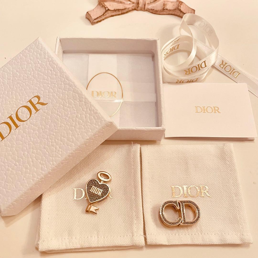 LADY DIOR ABC イニシャルバッジ 限定 レディディオール MY ABC DIOR