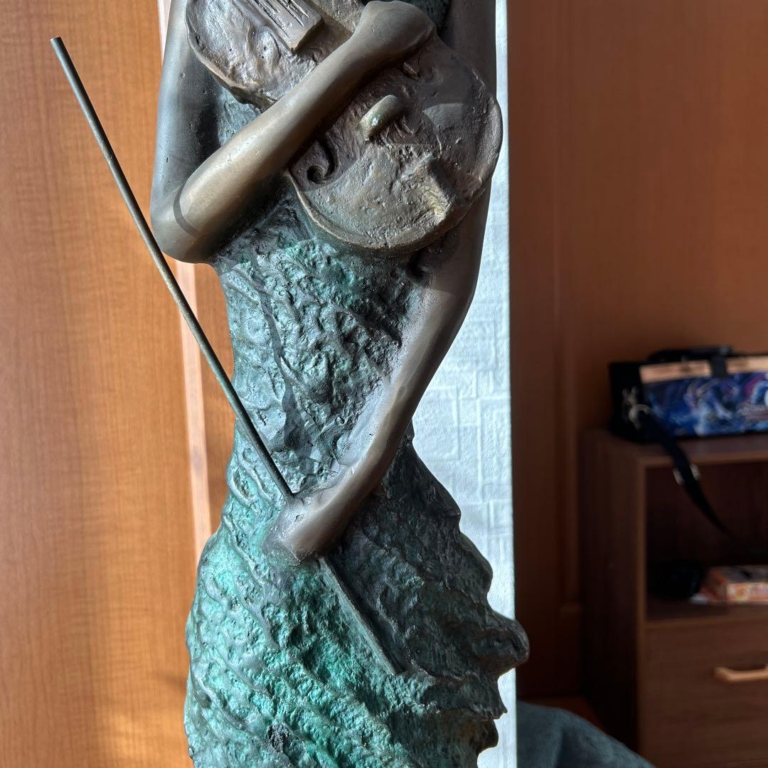 ブロンズ製女性像 バイオリンを持つ女 銅像 彫刻 高さ1.17m