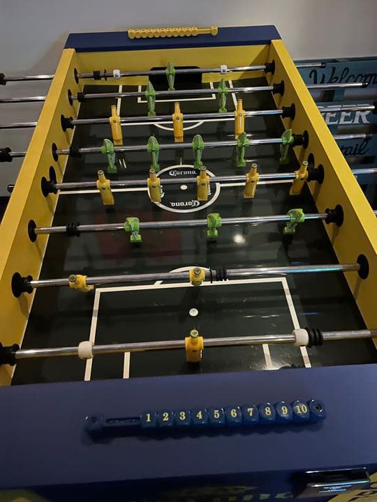 フーズボール(サッカーゲーム)コロナビール