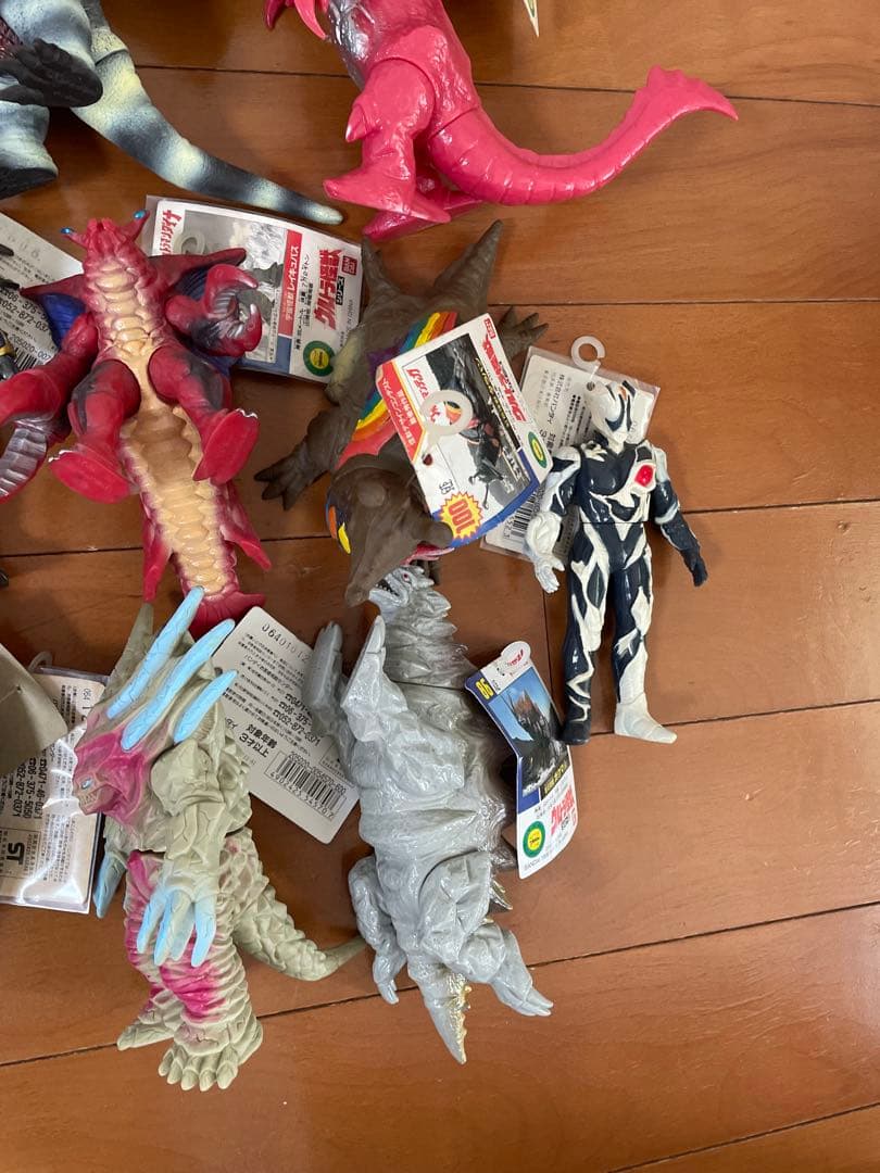 輝*様 タグ付き ウルトラマンティガ ダイナ ガイア 怪獣シリーズ