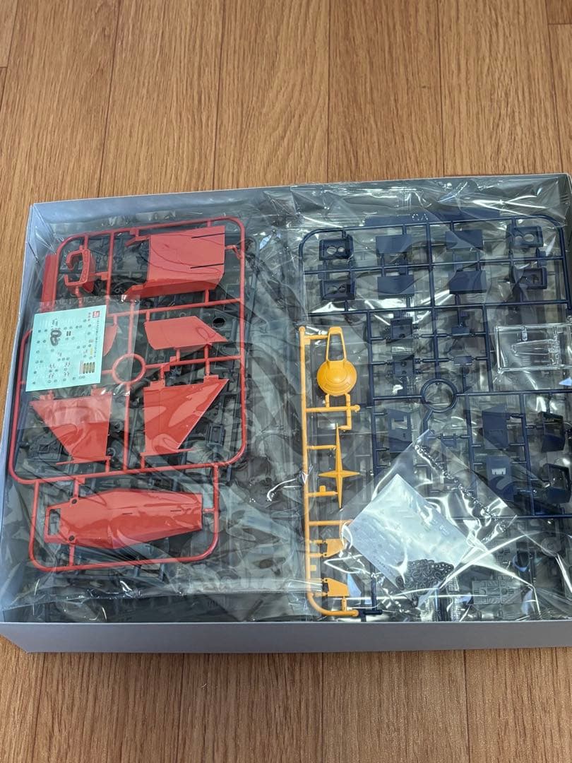 BANDAI G-FIGHTER 1/100 MG