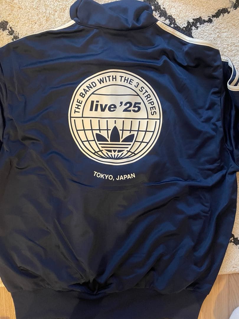 日本限定/新品・未使用】adidas x Oasis トラックトップ - メルカリ