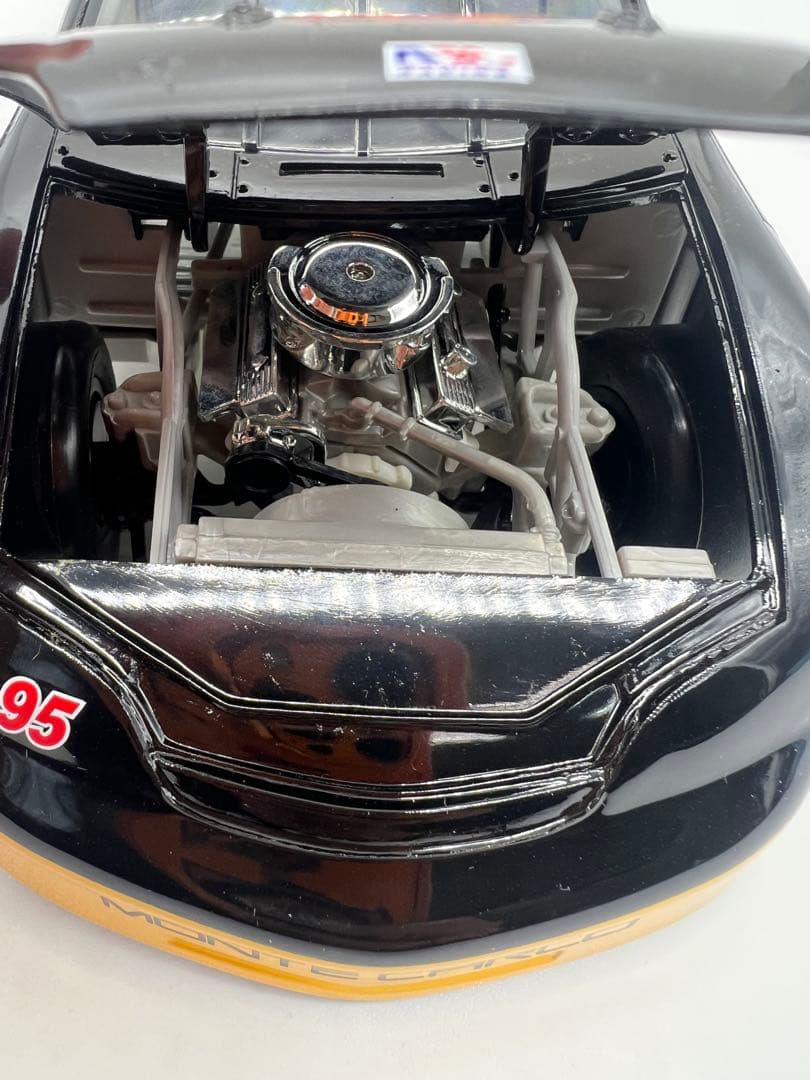 No448ミニカー1/18箱あり ERTL MONTE CARLO