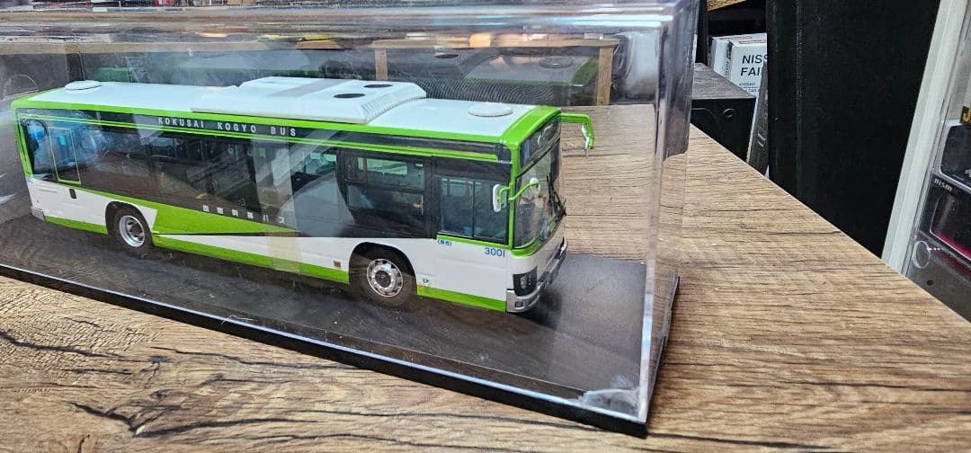 グッドスマイルカンパニー ERGA 国際興業バス 1/43