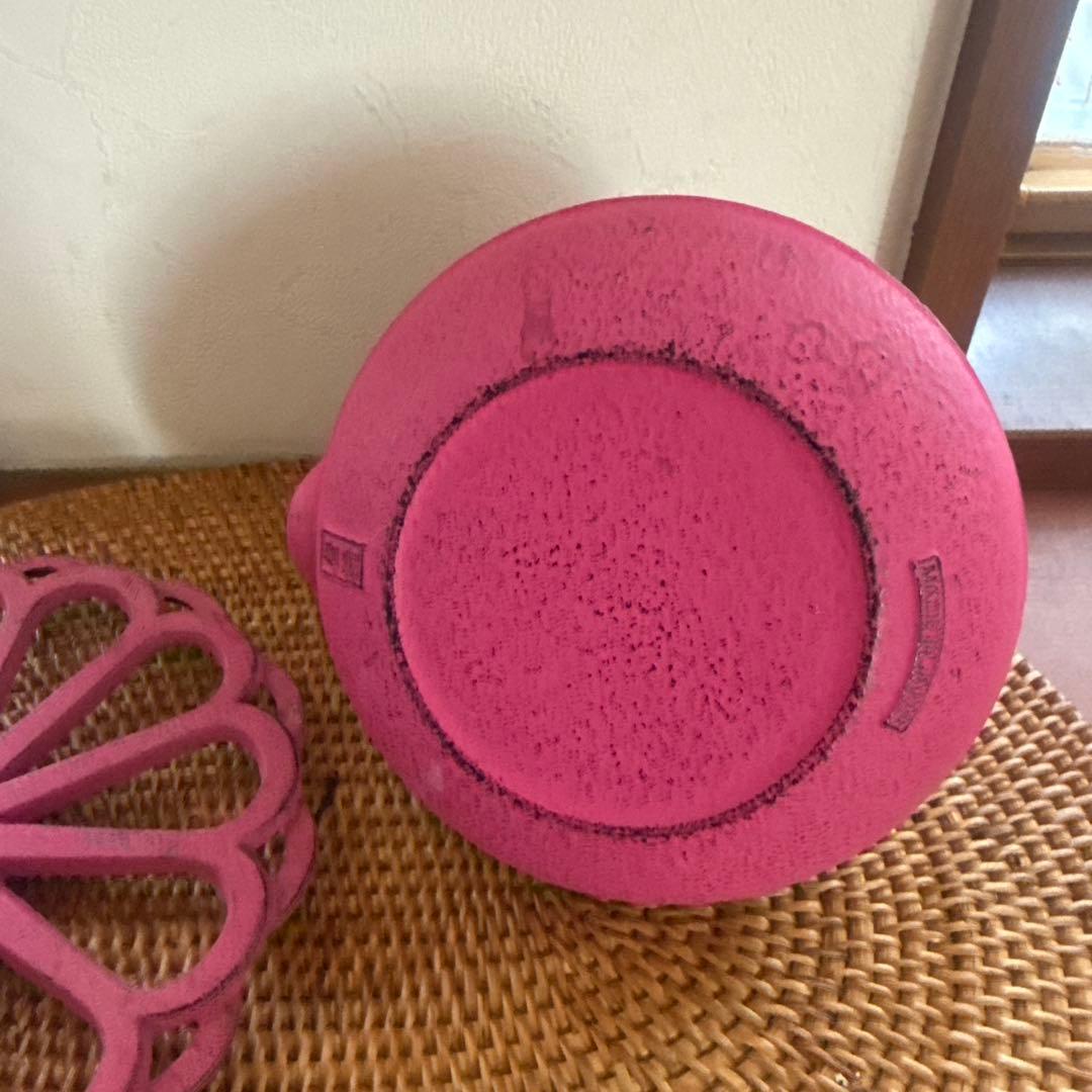 ピンク 鉄瓶 鍋敷き付き アンシャンテジャポン