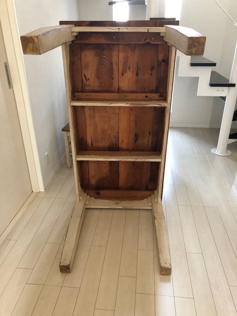 チェブ　アンティーク風家具　テーブル　パイン材