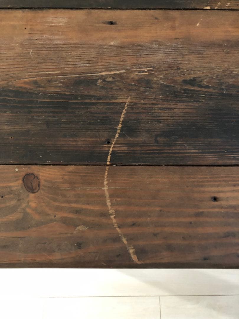 チェブ　アンティーク風家具　テーブル　パイン材