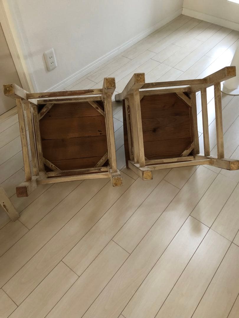 チェブ　アンティーク風家具　テーブル　パイン材